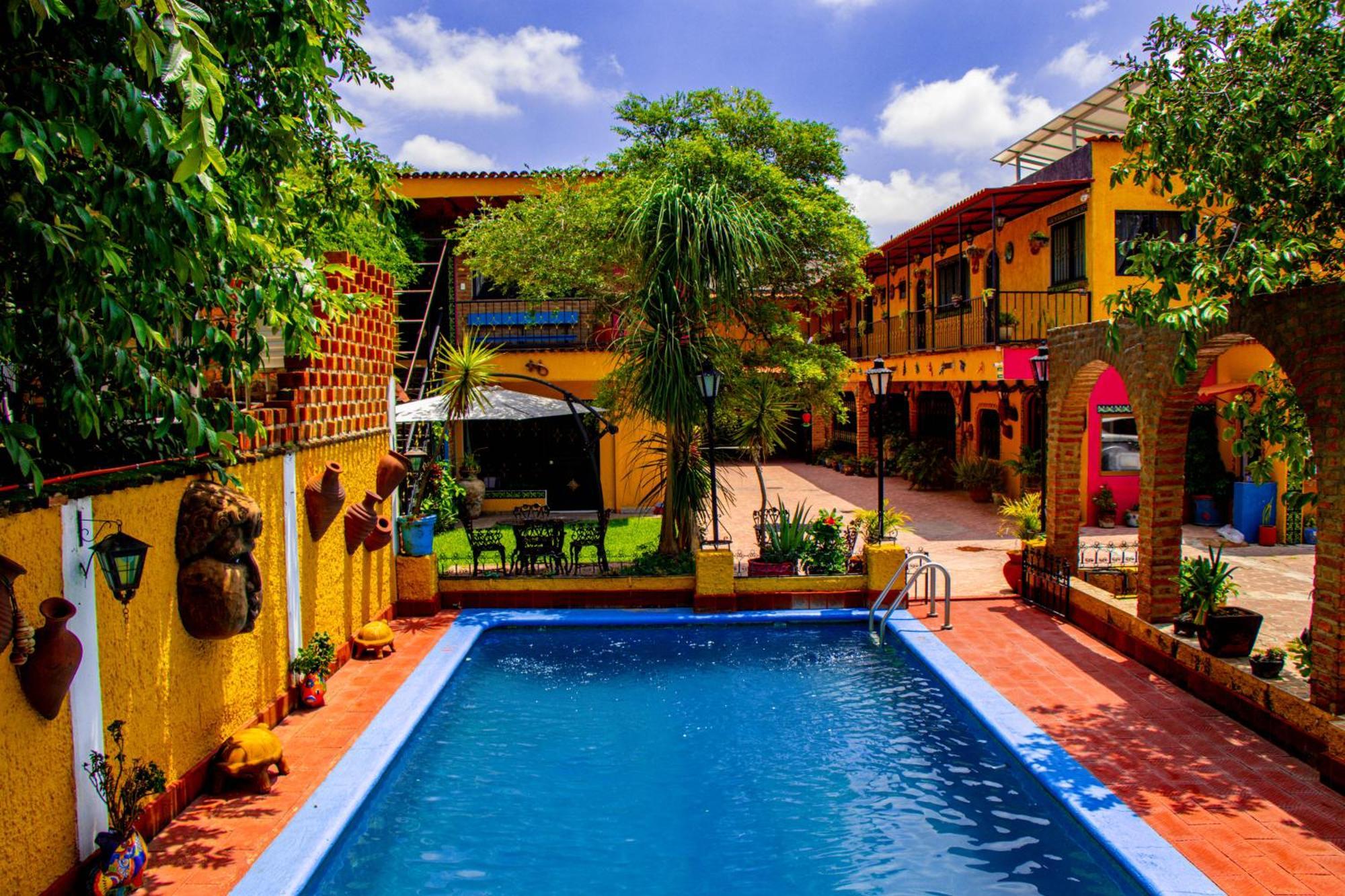 Posada Las Margaritas Tlaquepaque Kültér fotó
