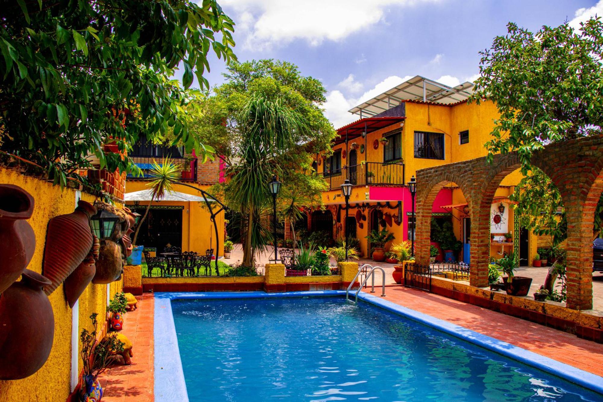 Posada Las Margaritas Tlaquepaque Kültér fotó